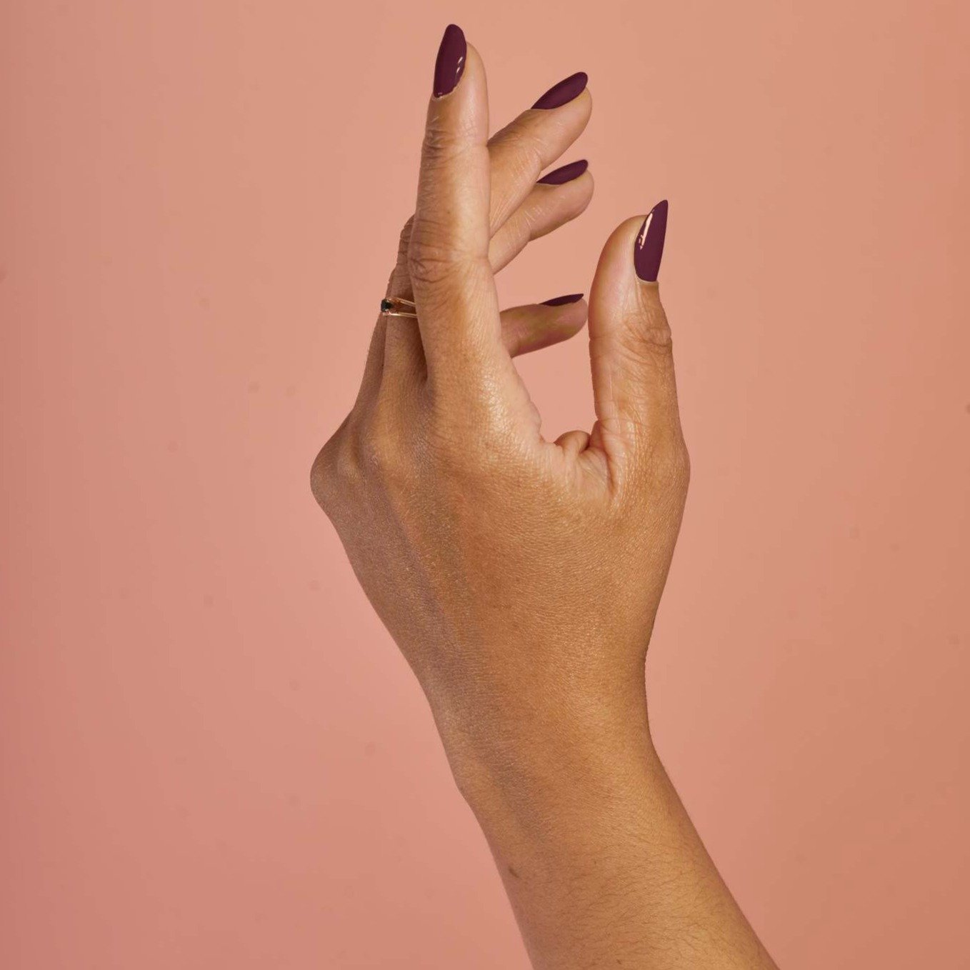 Vegan + 21-Free Nail Polish - T'as Ben Raisin