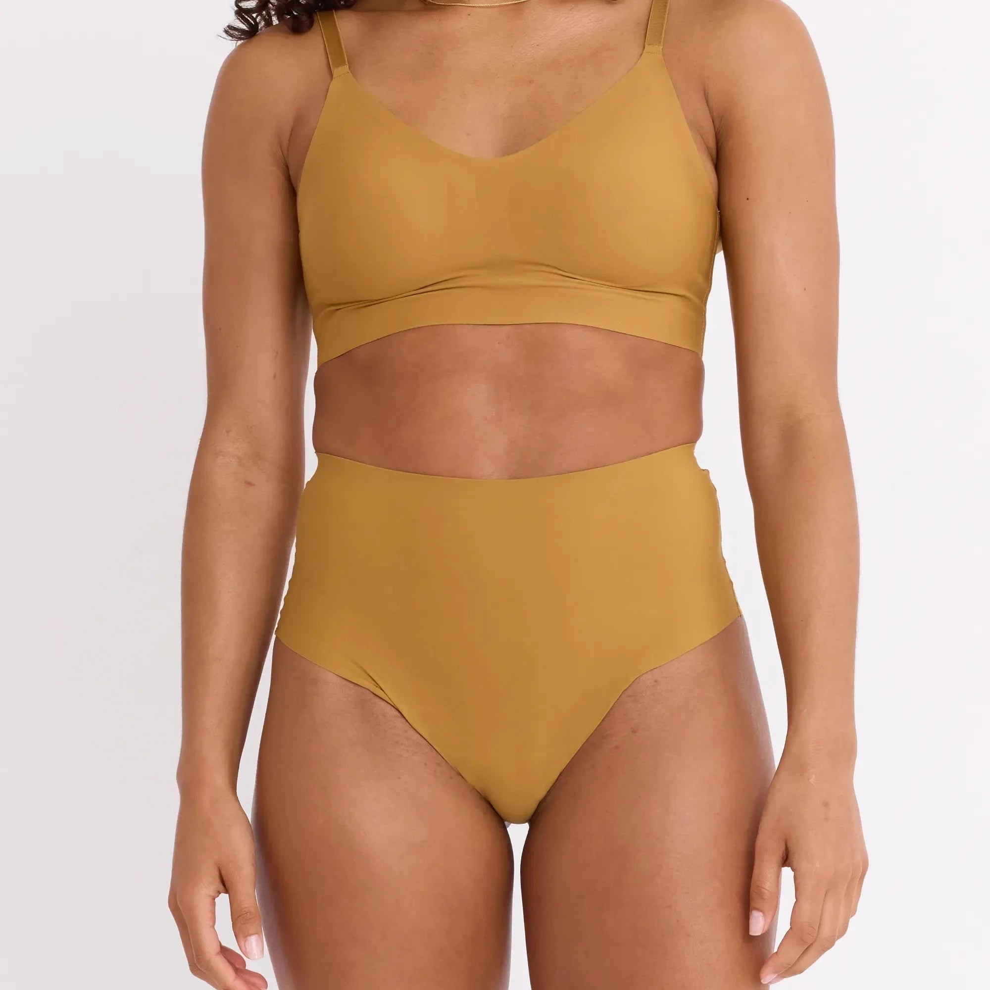 Seamless Super High Waist Thong